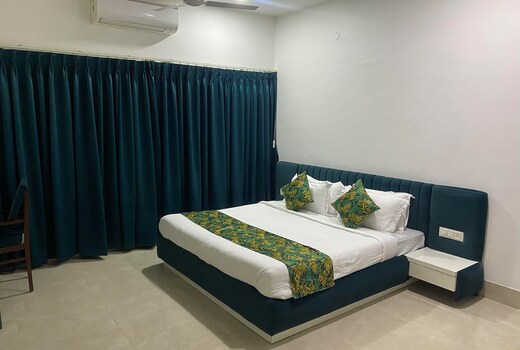 Handpicked Aashiyana Emerald  A Luxurious Bungalow