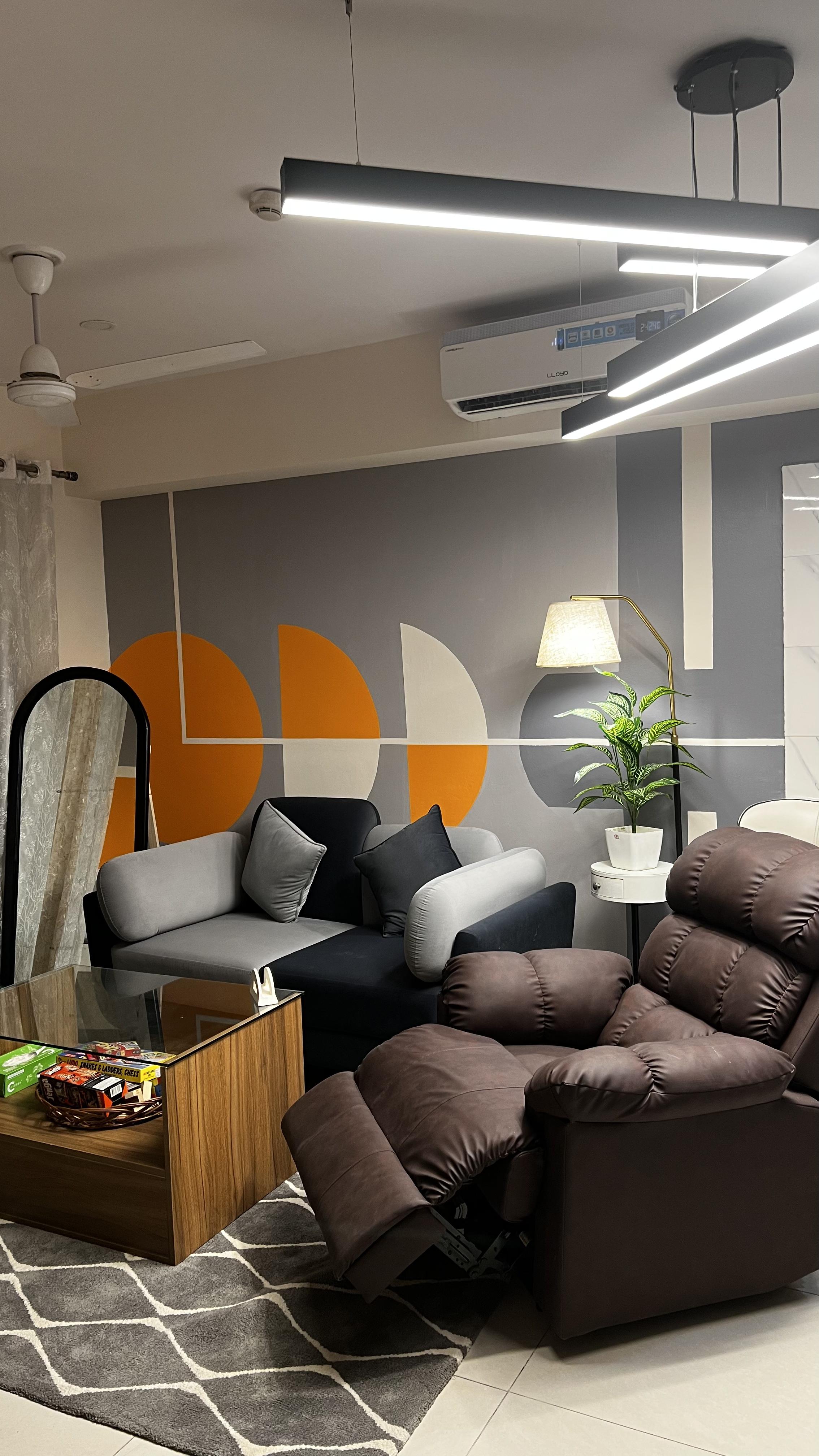 1BHK Luxurious flat in Noida - Tap to explore photos