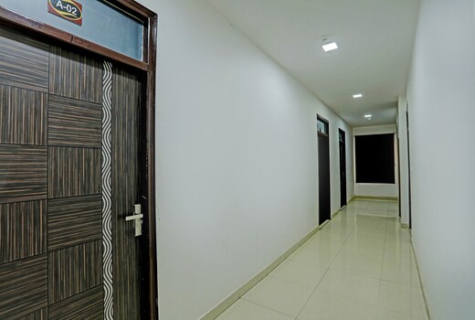 Super Hotel O Solam Inn