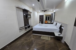 HOTEL DIVINE INN, Bhadrak