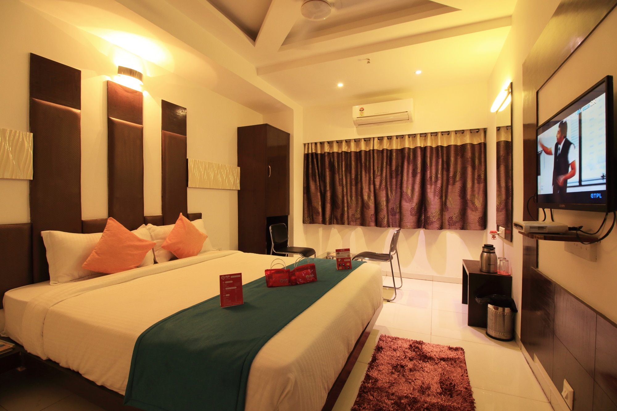 Hotel Kalash Residency - Tap to explore photos