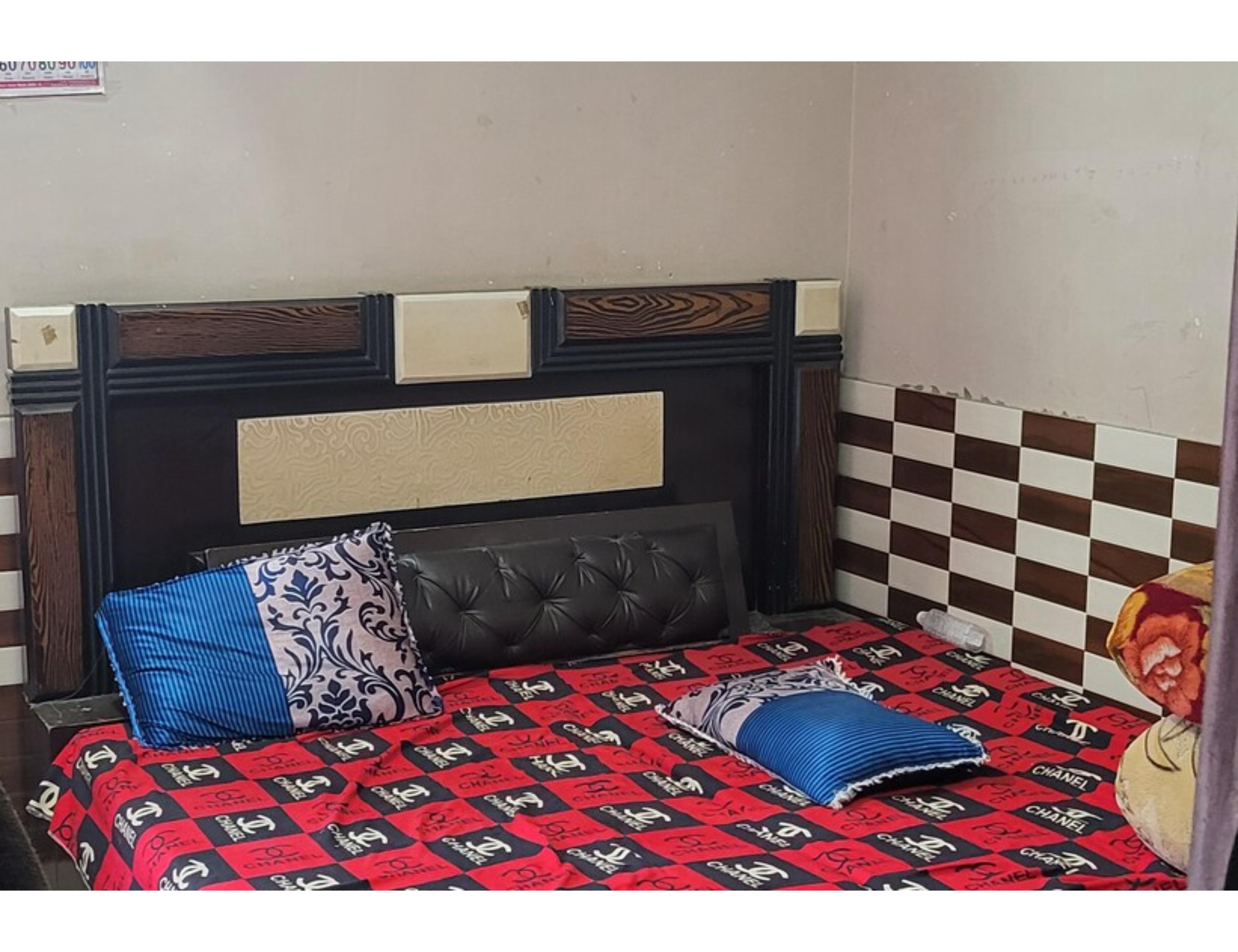 Punjabi Arora house BNB - Tap to explore photos