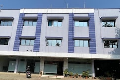 Hotel Krisha, Vapi