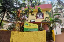 Hotel O U & I LIVINGS, Vengurla