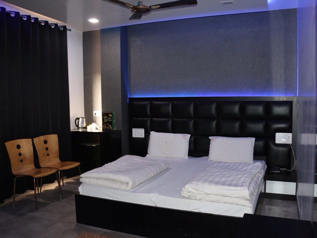 Hotel Visit Barnala - Tap to explore photos