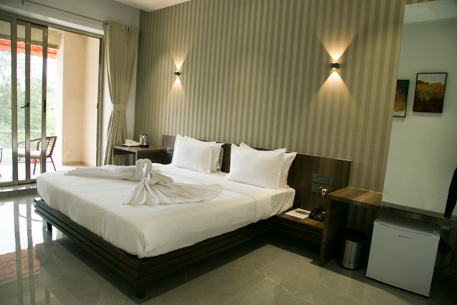 Hotel Girija 4