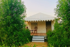 Jawai Horizon Camp, Falna