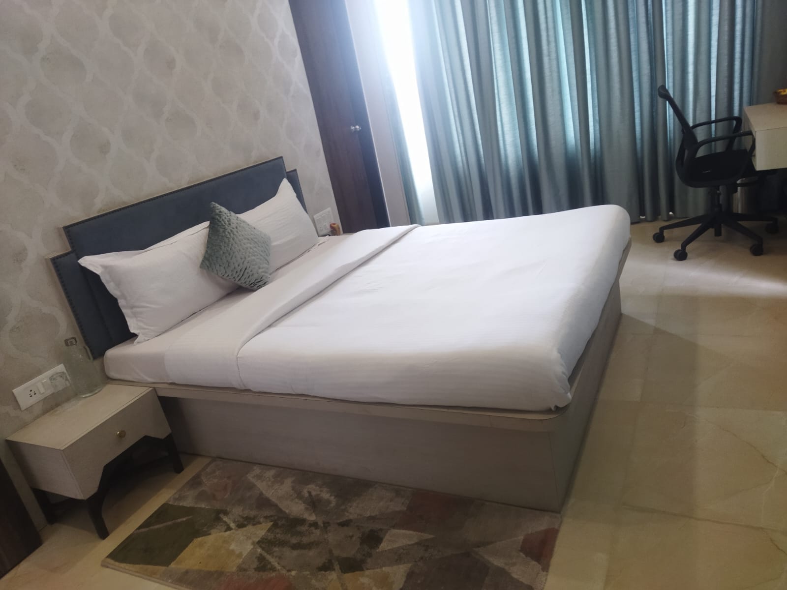 Intellect Guest House Mumbai Senior Goregaon(Master) - Tap to explore photos