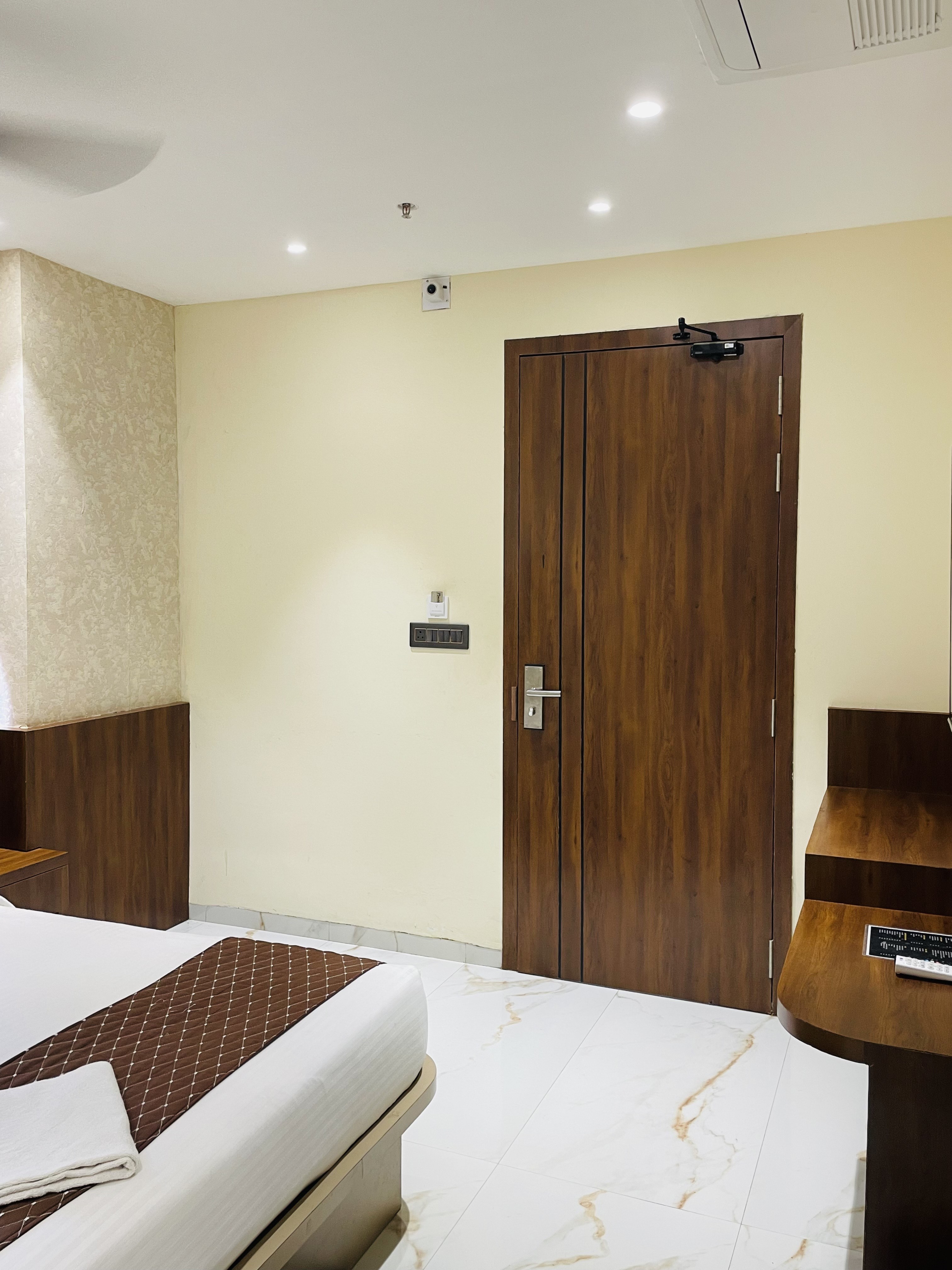 Hotel Narmada Residency - Tap to explore photos