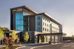 DoubleTree by Hilton Karaka, Auckland