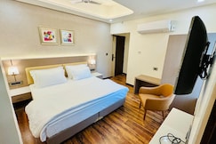 Marius Inn, Gorakhpur