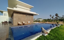 Swimming Pool 1