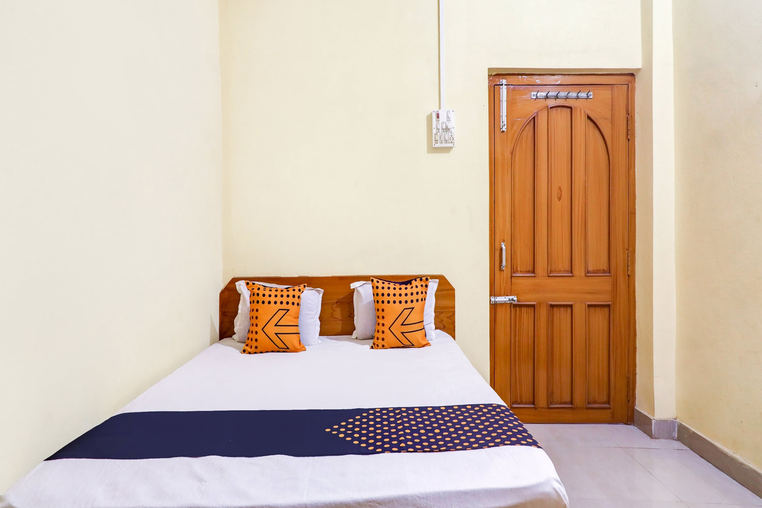 Hotel O Shivaye Rest House - Tap to explore photos