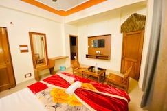 Kasauli Pinegroove Inn | Rooms & Caretaker, Solan