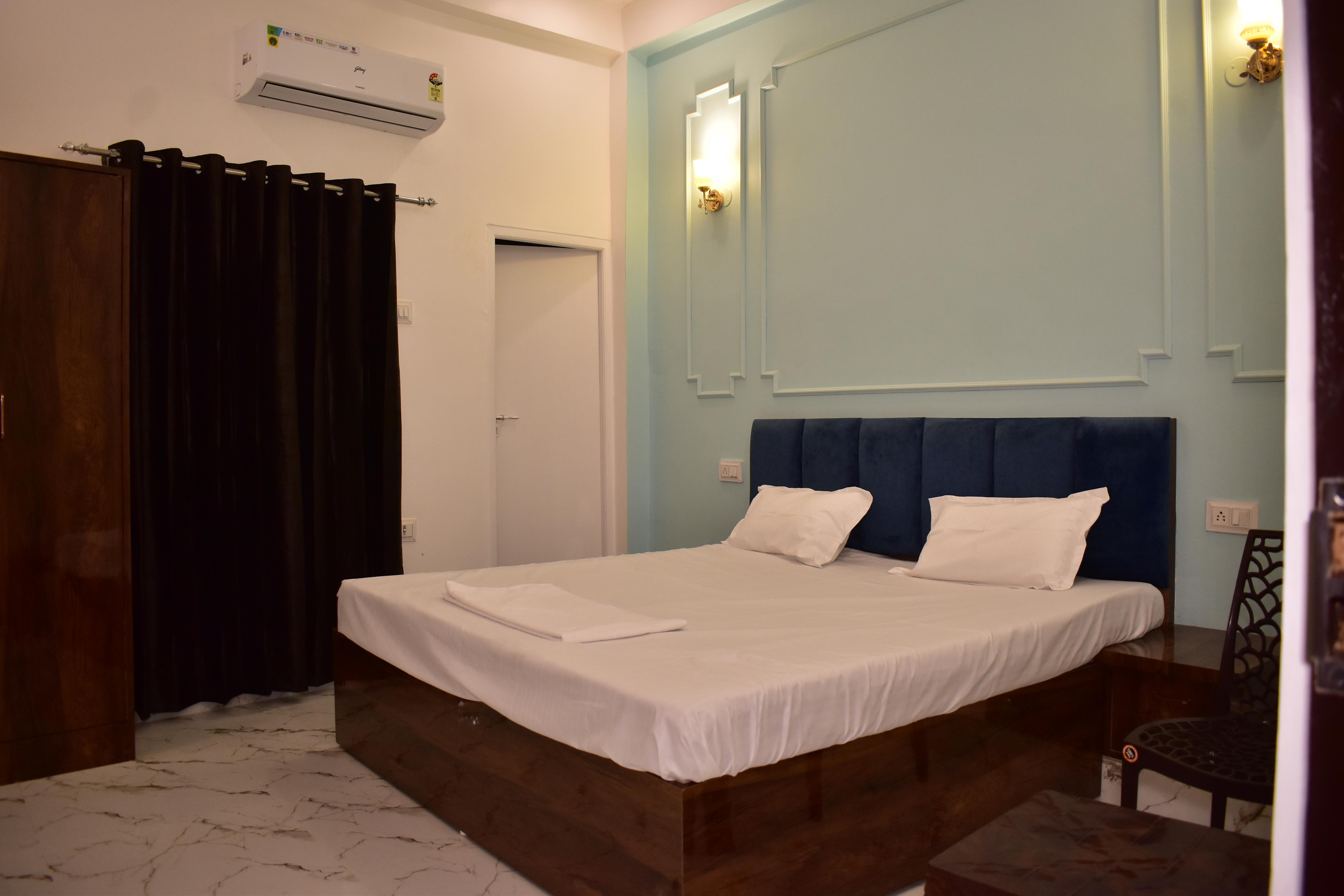 RAMVI INN - Tap to explore photos