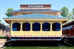 Young Golden Palace, Srinagar