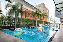 Solitaire Bangkok Sukhumvit 11