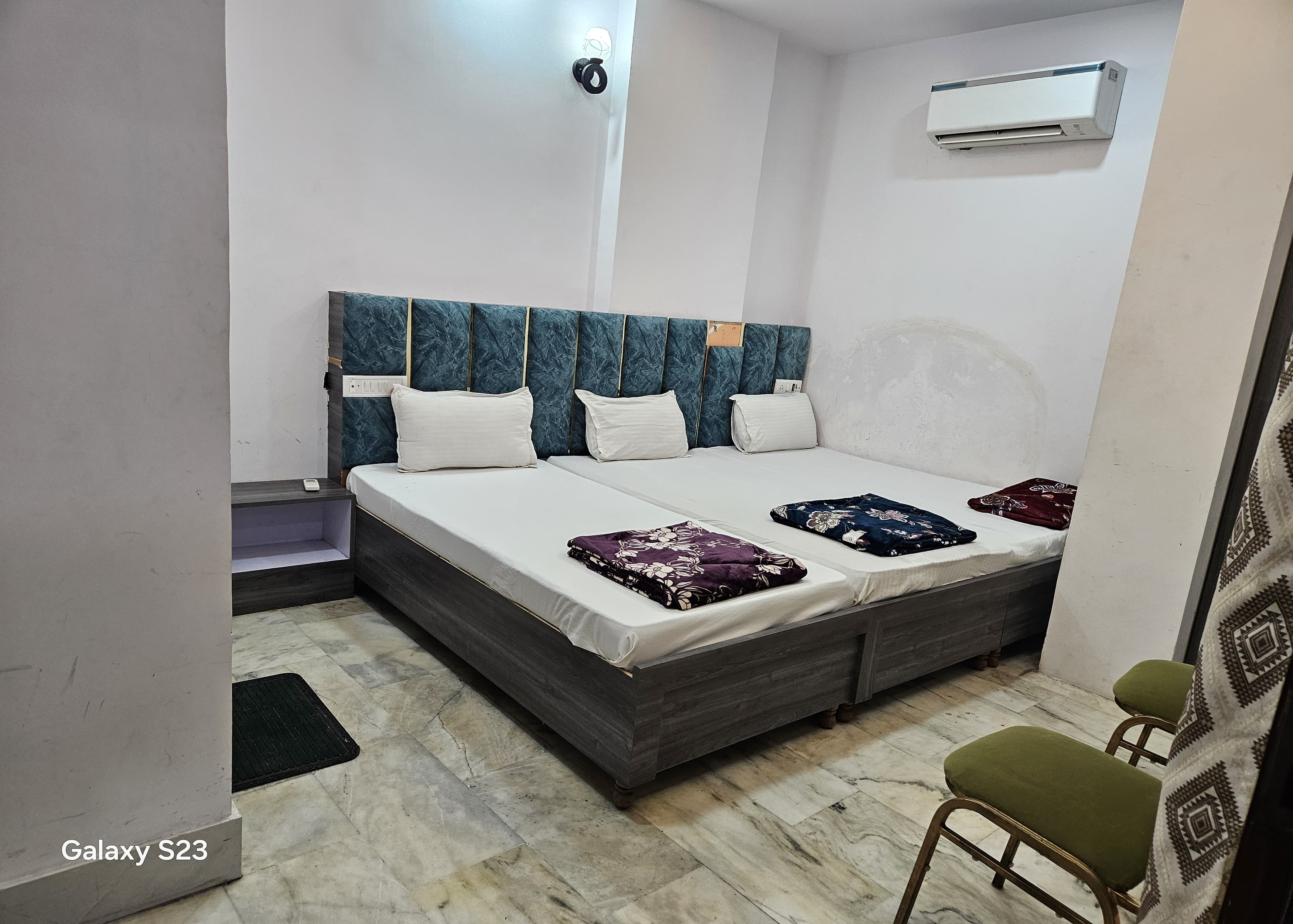 Hotel Fazar Residency Near Nizamuddin Markaz and Dargah - Tap to explore photos