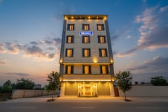 FabHotel CG International - 500 Metre from New Delhi Railway Station, Delhi