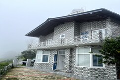 Sylvara Villas - A Serene Stay Near Kainchi Dham Nainital, Bhowali