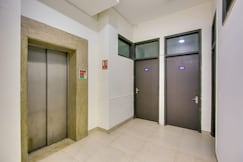 Hotel O Sunrise Stay, Gurgaon