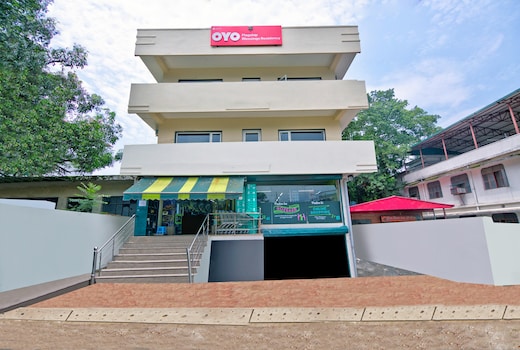 Super Hotel O Blessings Residency