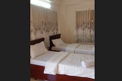 Elis Home Stayz, Ahmedabad