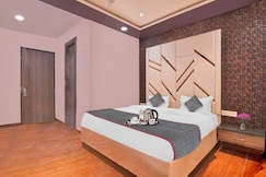 OYO 702892 Hotel Blueline, Kanpur