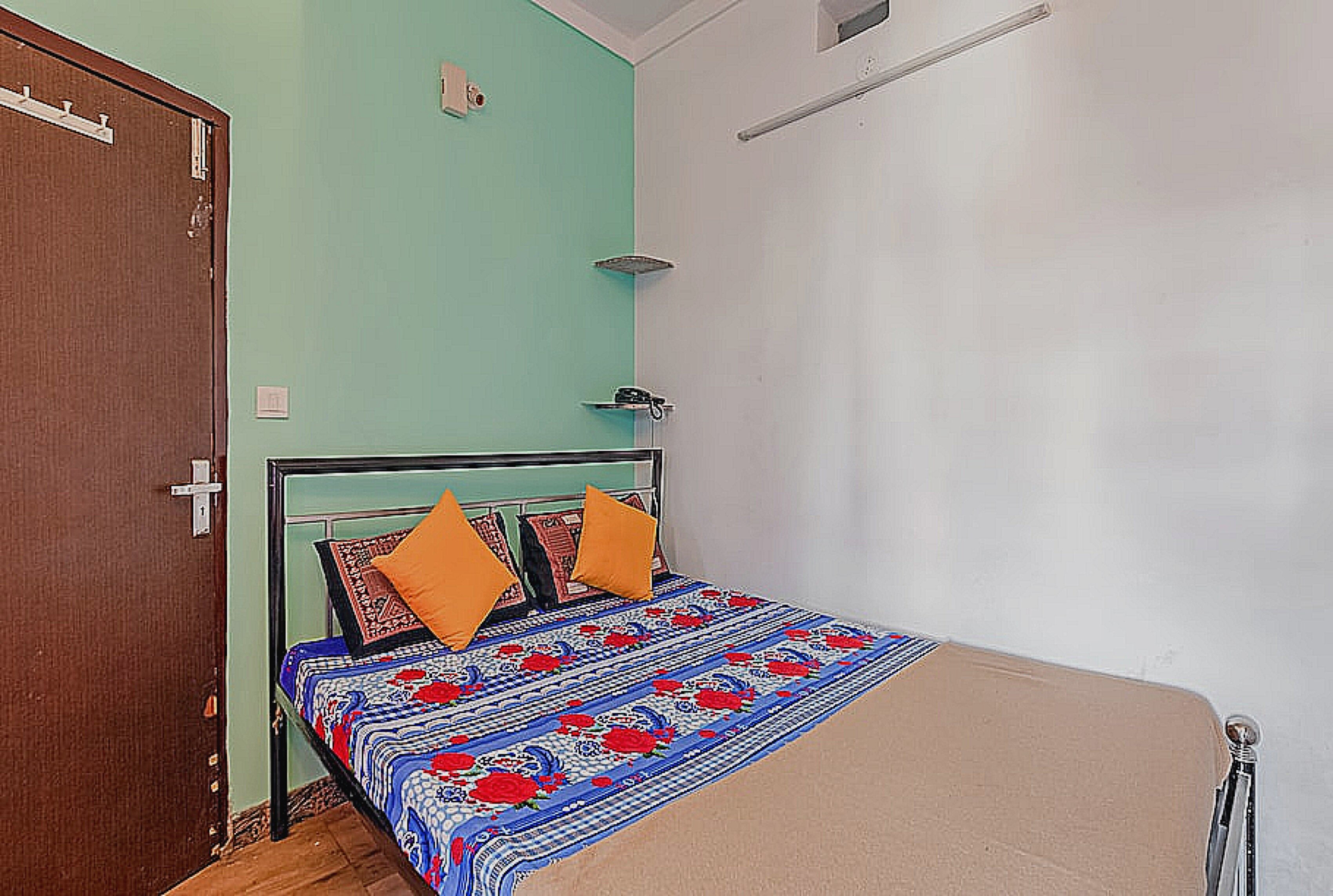 Hotel O Gyan Villa - Tap to explore photos