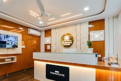 Super Townhouse Sri Nirvana Grand, Hyderabad