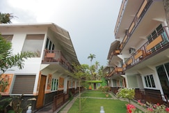 S cliff Black Beach Resort, Varkala
