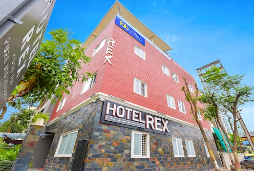 FabHotel Rex