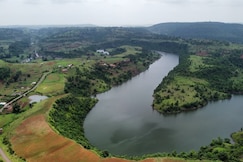 Hills view Homestay kajra, Parasia