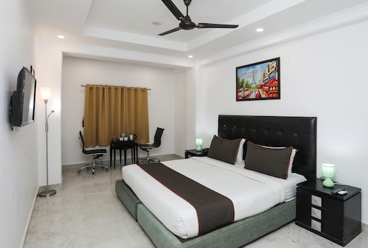 Collection O Residency Near Dwarka Sector 21 Metro Station