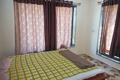 Hotel Gulab Loading and Family Restaurant, Murbad