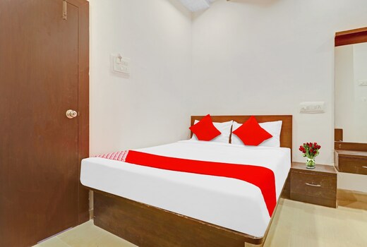 Hotel O R Square Near LB Nagar Metro Station