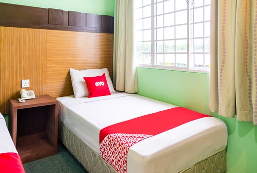 Oyo 89408 Royal Hotel Keningau Price Address Reviews