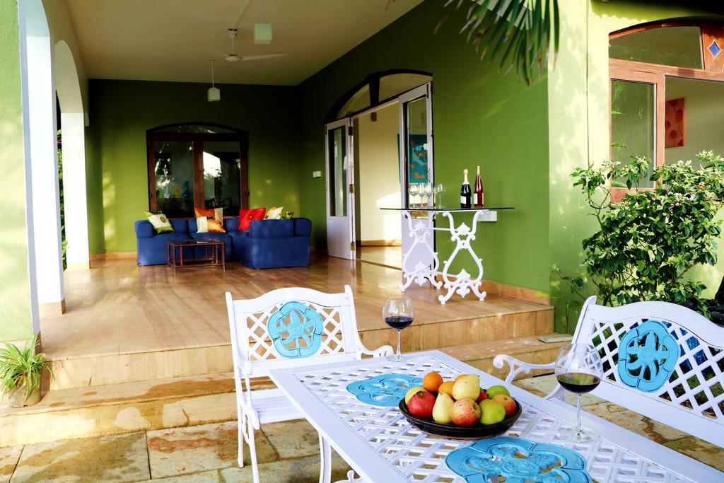 Peacocks Crown 5BHK Baga Luxury Villa Private Pool - Tap to explore photos