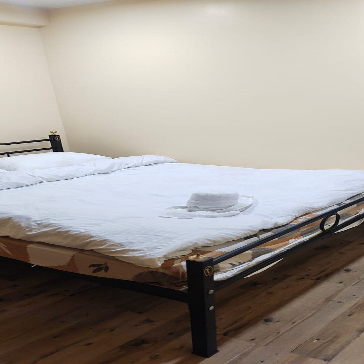 Jains Homestay - Tap to explore photos