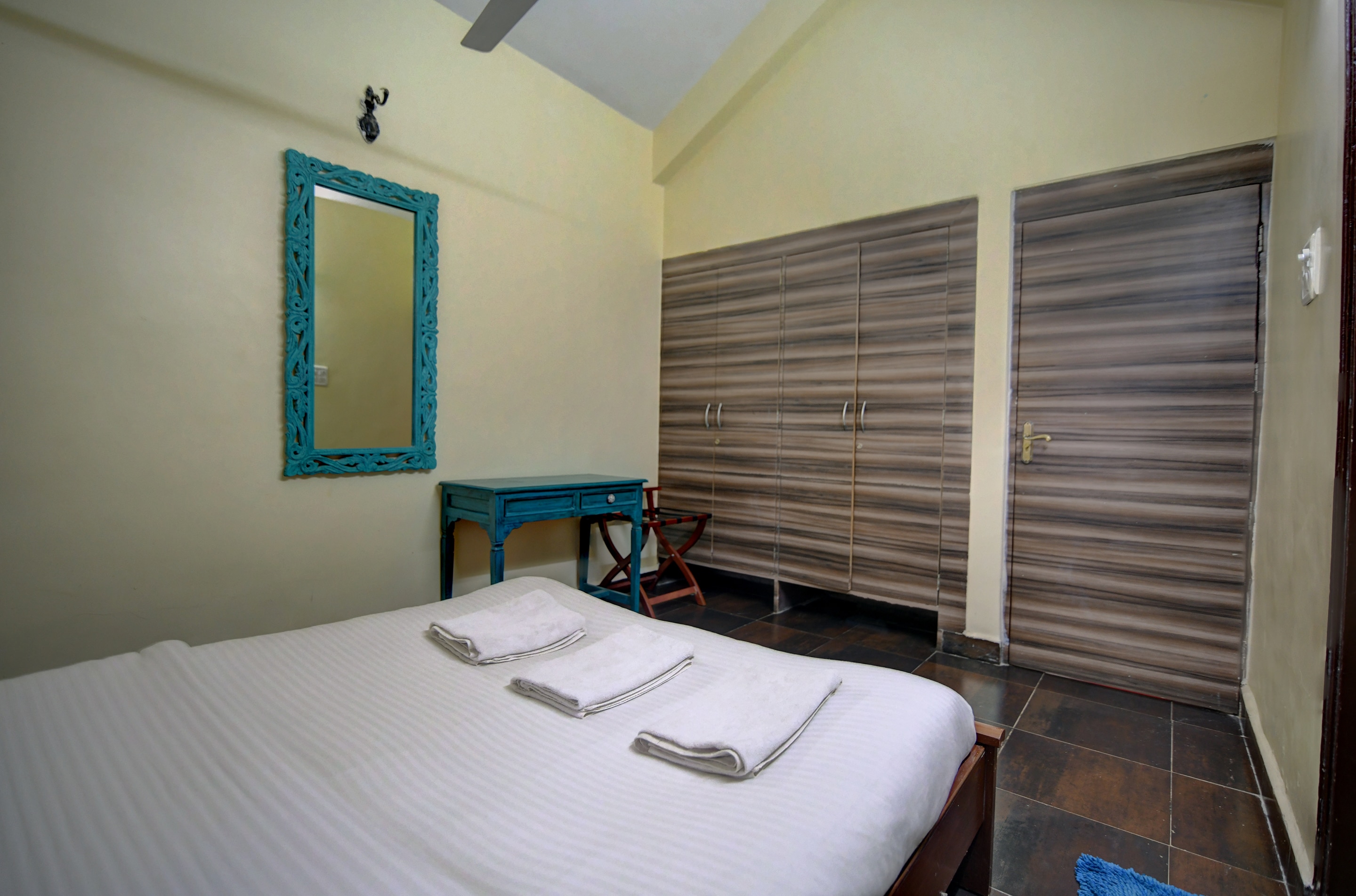 Marigold Charming | 2 BHK Service Apartment - Tap to explore photos
