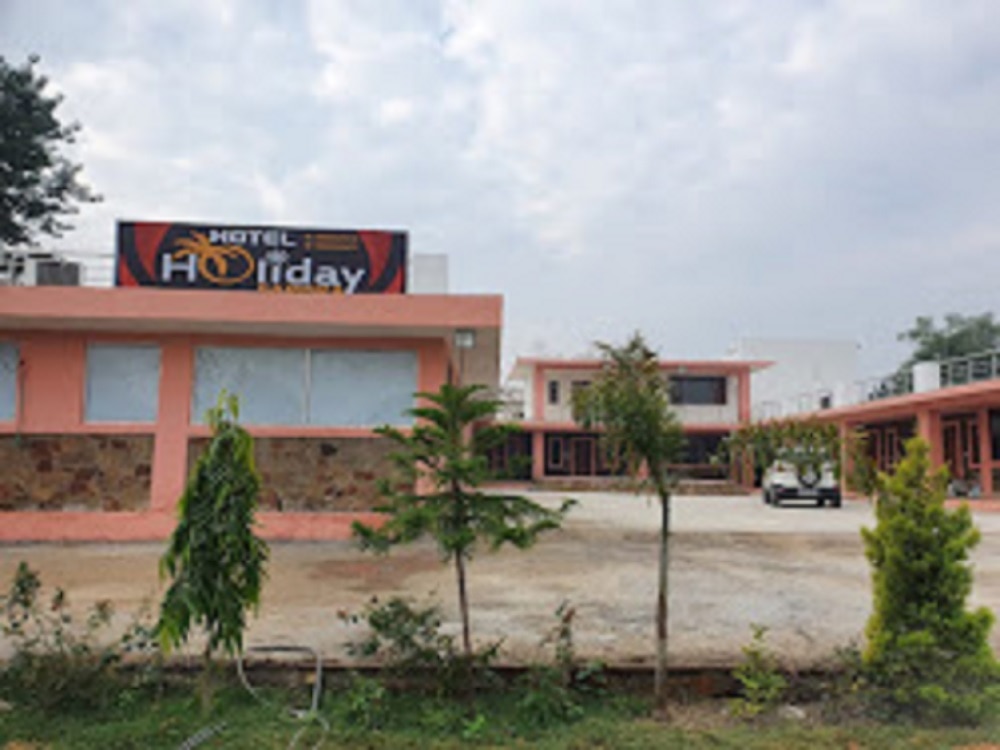 Hotel Holiday Sariska - Tap to explore photos