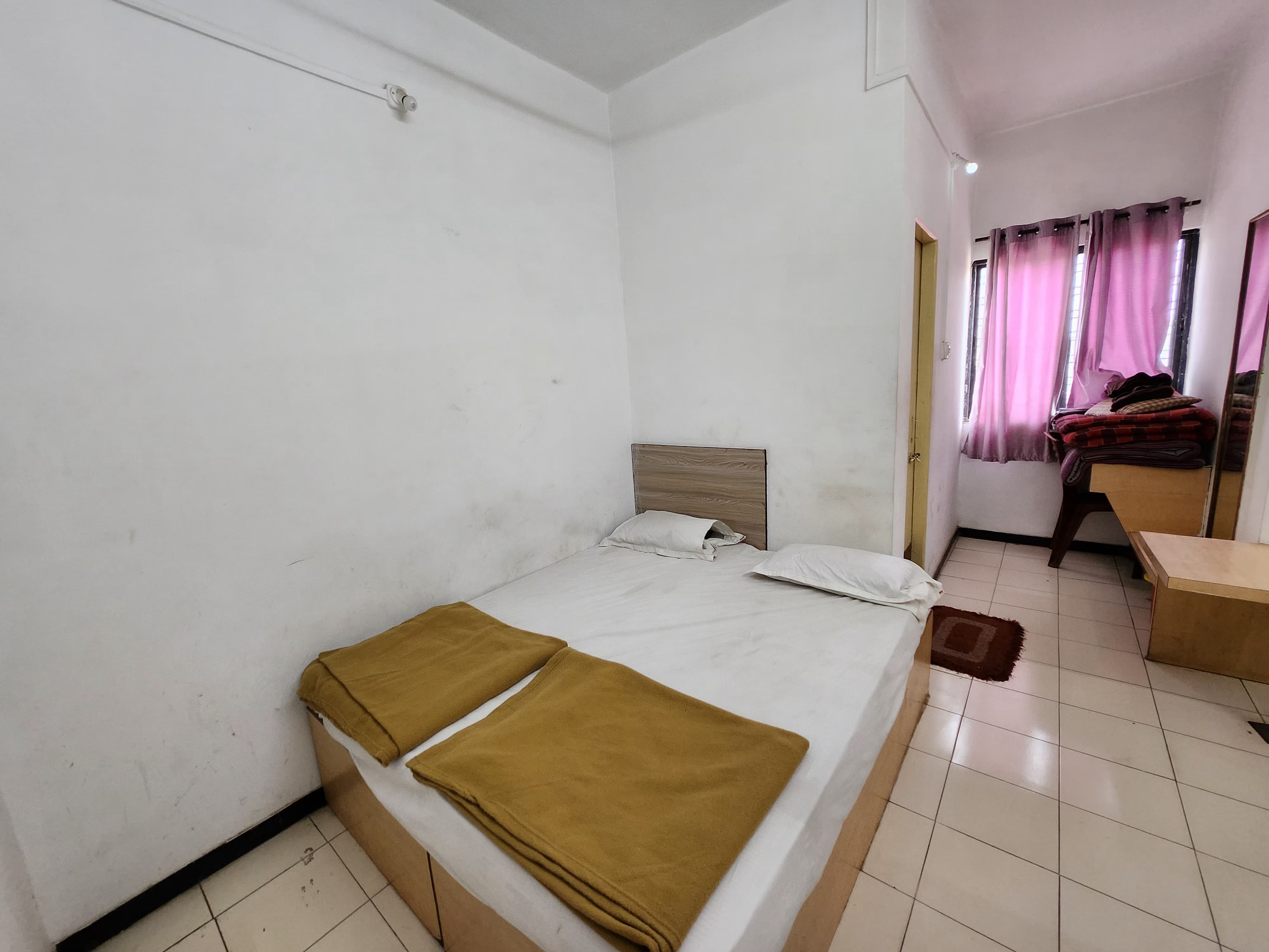 AC Family Room (4 pax) 1
