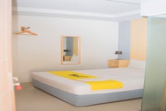 Hotel O Tegal near near Pacific Mall Tegal formerly Hugo Suites Family, Kota Tegal