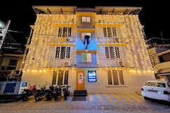 The WAVES by the BEACH INN, Cochin