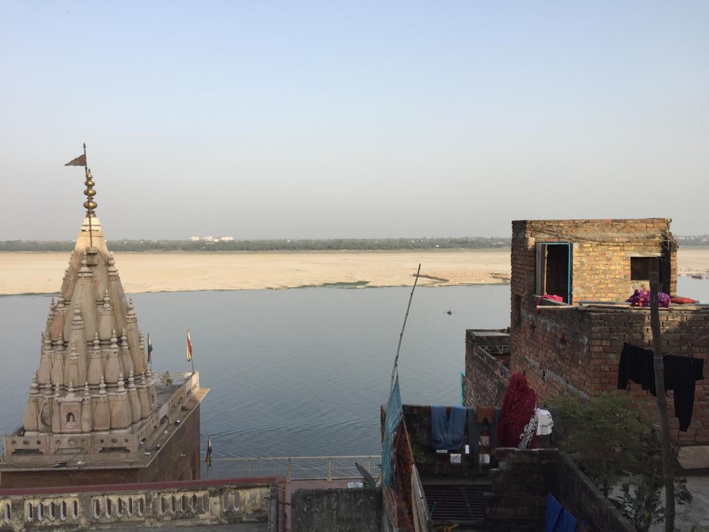 Richa paying guest house - Tap to explore photos
