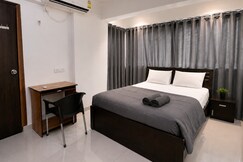 Z Express EON Life, Pune