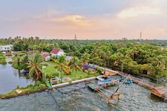 JC Den Villa by VOYE HOMES, Cochin