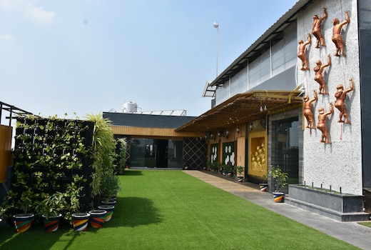 HOTEL ORCHID BLU