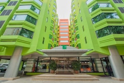 The Seasons Bangkok Huamark, Bangkok