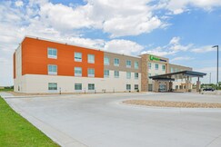 Holiday Inn Express & Suites - Chadron, Dawes